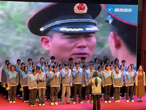 1729835007778075833.jpg 7.jpg