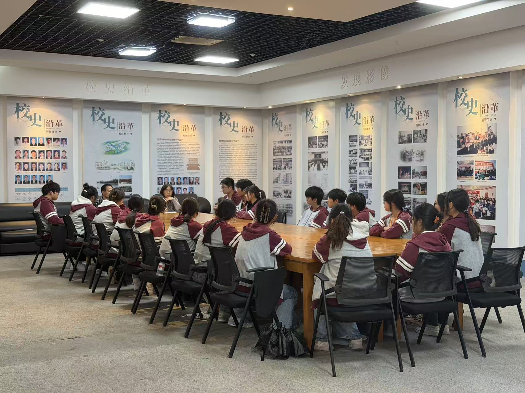 1762426364840064687.jpg 1762426364840064687.jpg